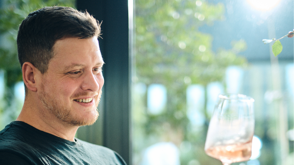 🍷 Kern Weine : L'Élégance Architecturale du Vin Désalcoolisé Allemand