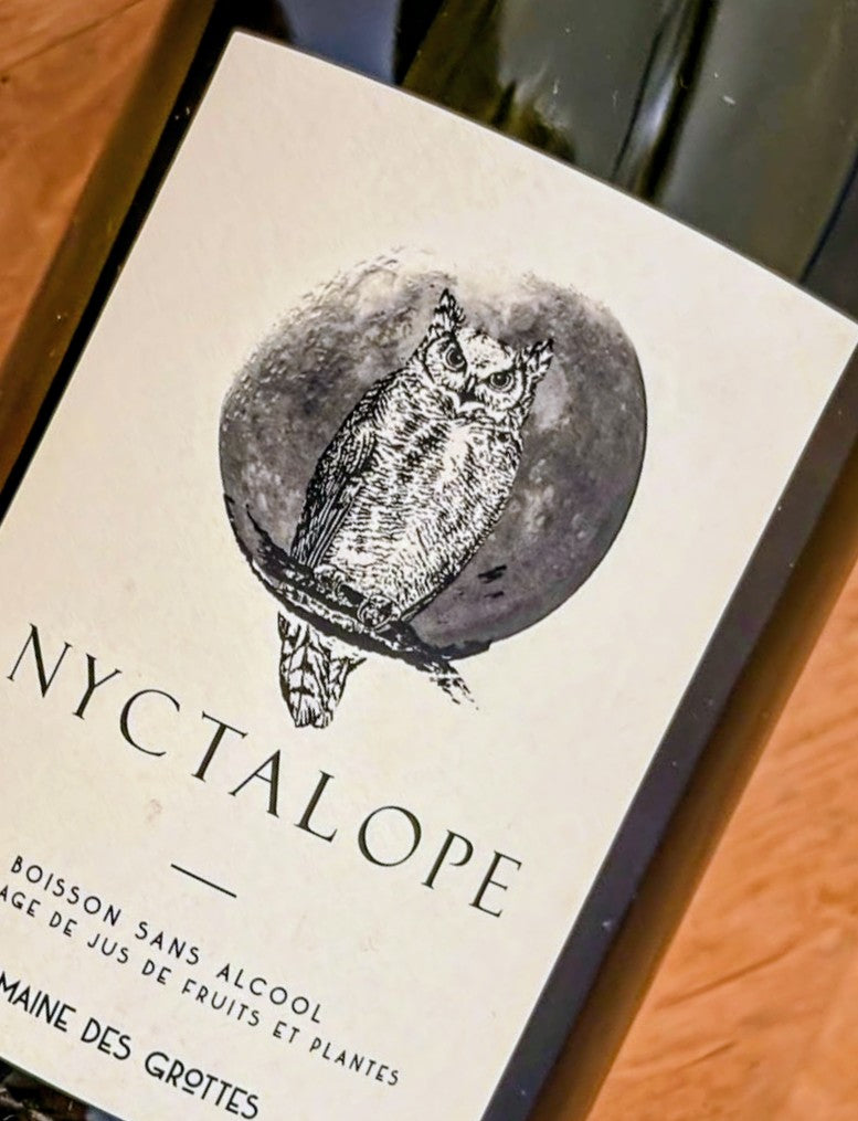 zoom étiquette Nyctalope Domaine des Grottes boisson sans alcool