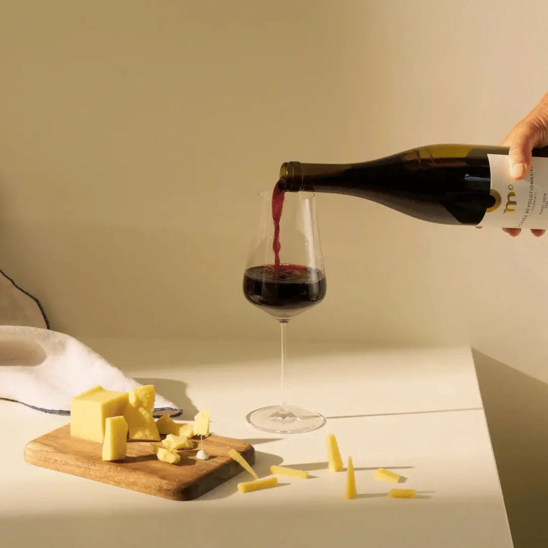 moderato_cuvee-revolutionnaire-rouge-pinot-noir